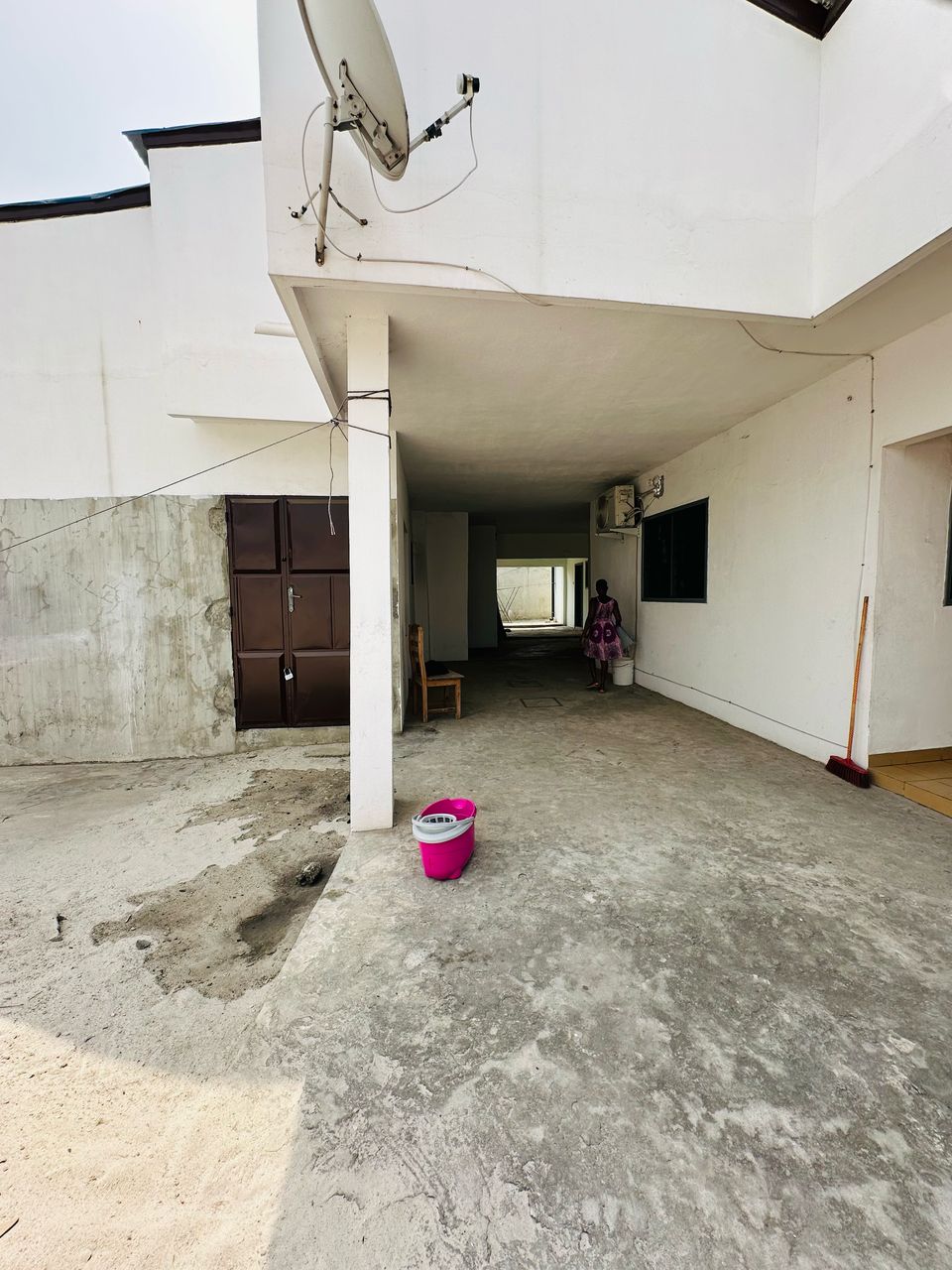 Maison locative à vendre à fidjrossè Aibatin