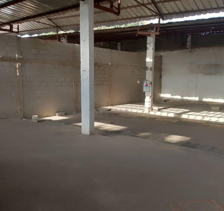 PARCELLE À VENDRE ENSEMBLE À COTONOU HOUEYIHO