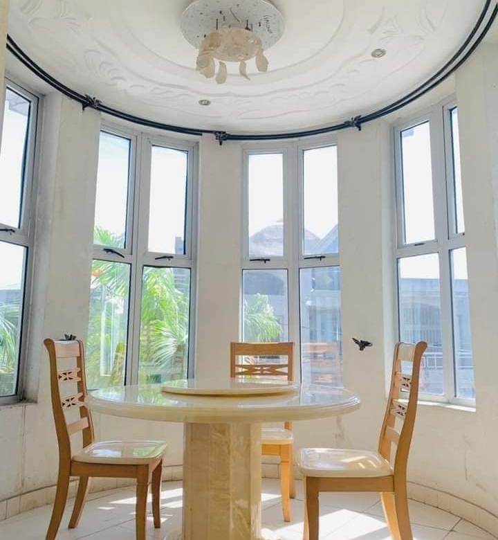 VILLA À VENDRE À COTONOU AKPAKPA PK10