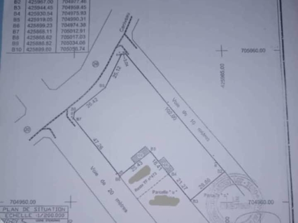 Domaine a vendre a Dekoungbe