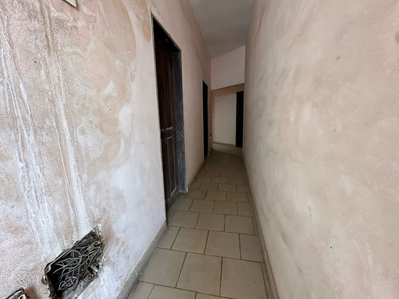 IMMEUBLE À VENDRE À FIDJROSSÈ AKOGBATO