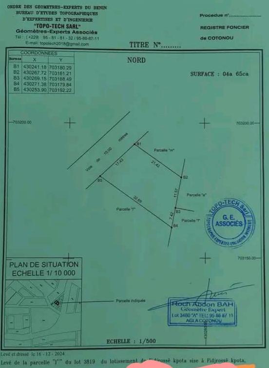 PARCELLE A VENDRE AU BORD DU GOUDRON À COTONOU HOUEYIHO