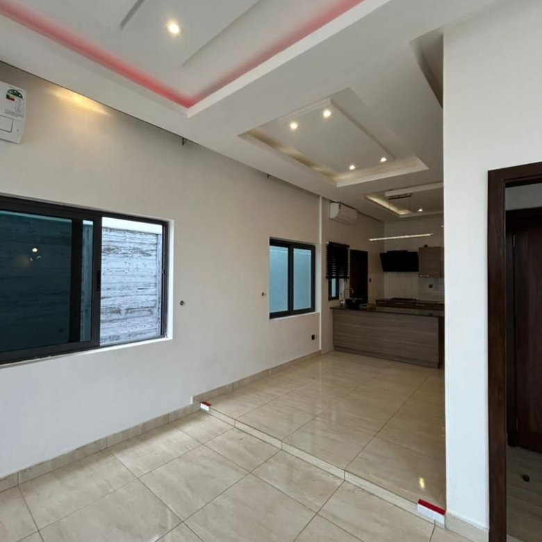 VILLA A LOUER A COTONOU FIDJROSSÈ