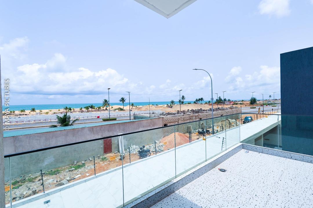 VILLA A LOUER A FIDJROSSÈ PLAGE