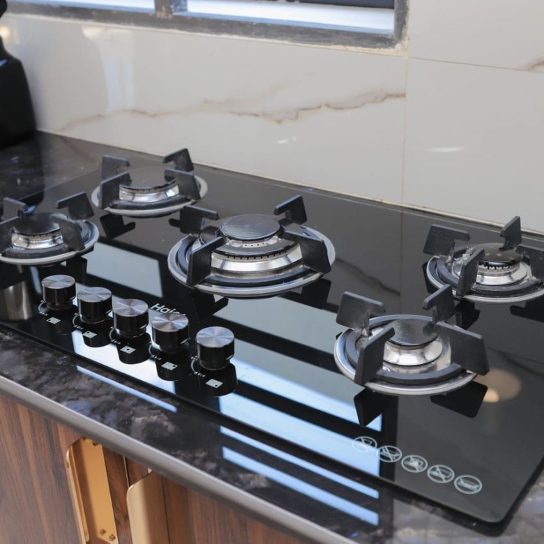 VILLA DUPLEX MEUBLÉE À LOUER AKPAKPA DEGAKON