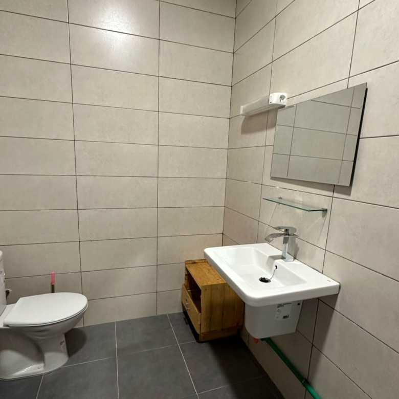 VILLA MEUBLÉE A LOUER À COTONOU AGONTINKON