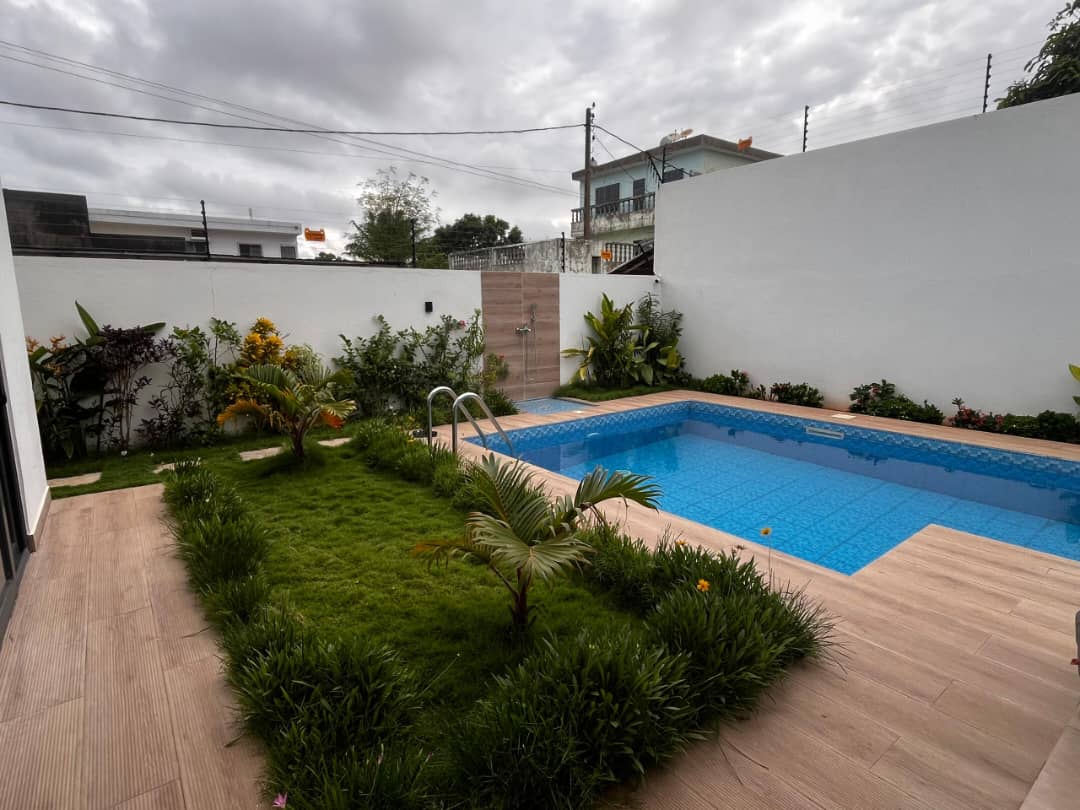 VILLA MEUBLÉE À LOUER A COTONOU AKPAKPA HABITAT