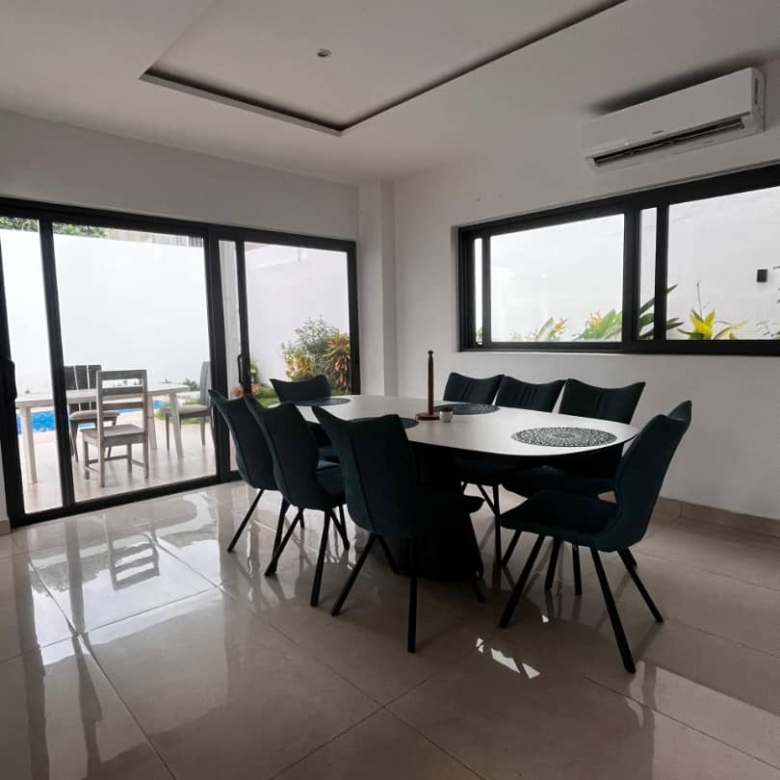 VILLA MEUBLÉE À LOUER A COTONOU AKPAKPA HABITAT