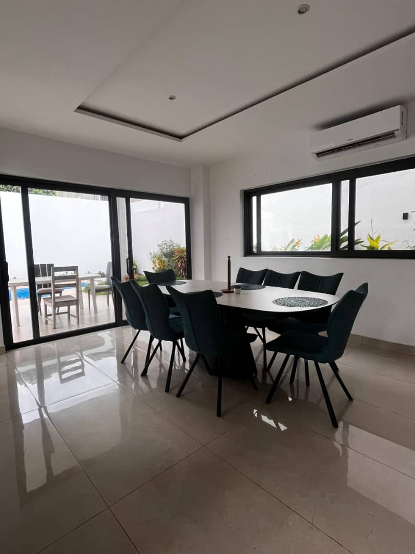 VILLA MEUBLÉE À LOUER A COTONOU AKPAKPA HABITAT