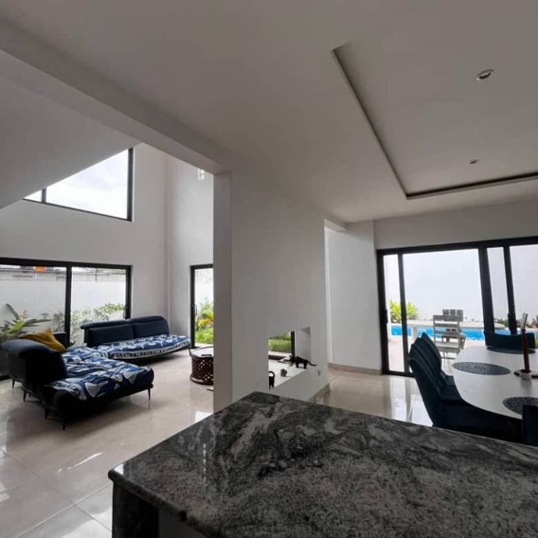 VILLA MEUBLÉE À LOUER A COTONOU AKPAKPA HABITAT