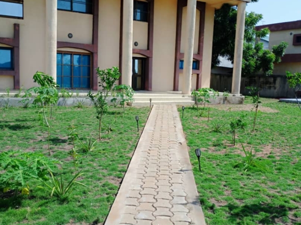 GRANDE VILLA A VENDRE A COTONOU CENSAD