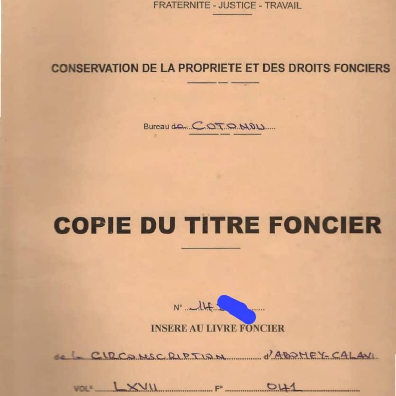TERRAIN À VENDRE À GLO-DJIGBE
