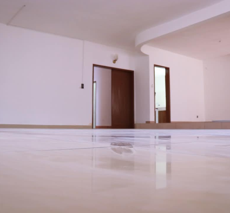 VILLA A 𝐕𝐄𝐍𝐃𝐑𝐄 À COTONOU 𝐇𝐀𝐈𝐄-𝐕𝐈𝐕𝐄