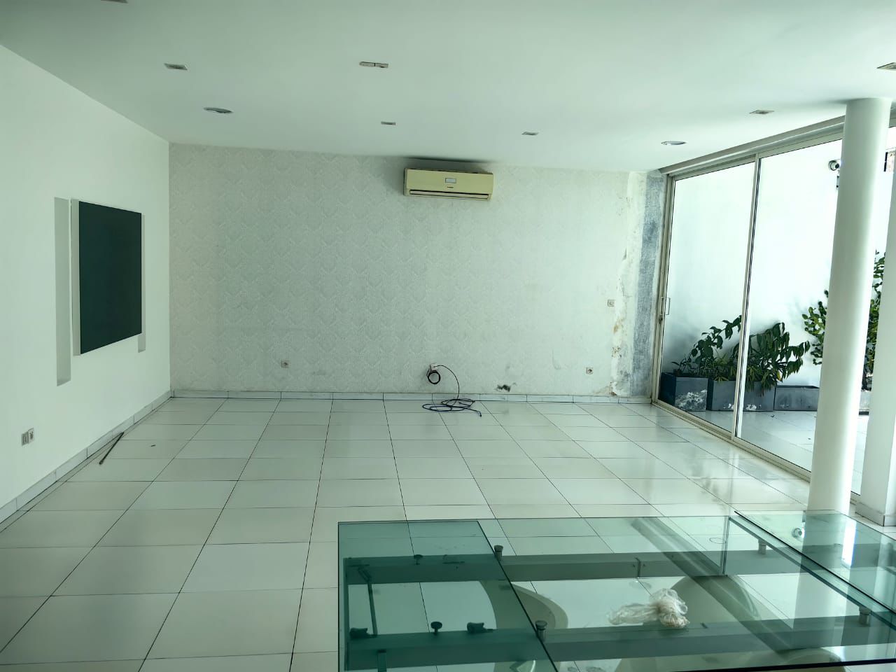 VILLA DUPLEX A LOUER À COTONOU FIDJROSSÈ