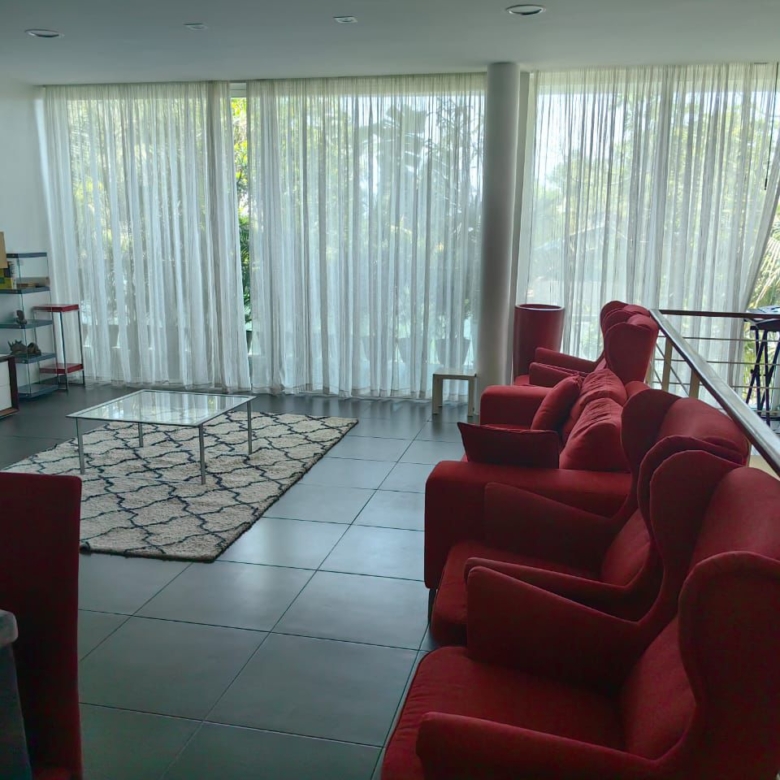 VILLA DUPLEX A LOUER À COTONOU FIDJROSSÈ