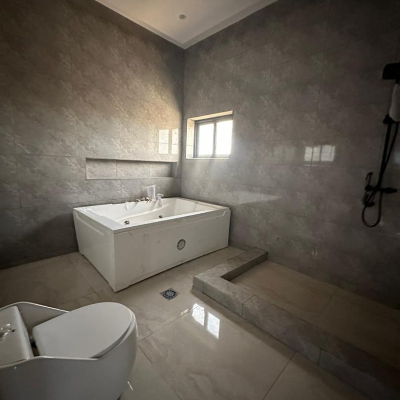 APPARTEMENT A LOUER A COTONOU FIDJROSSE