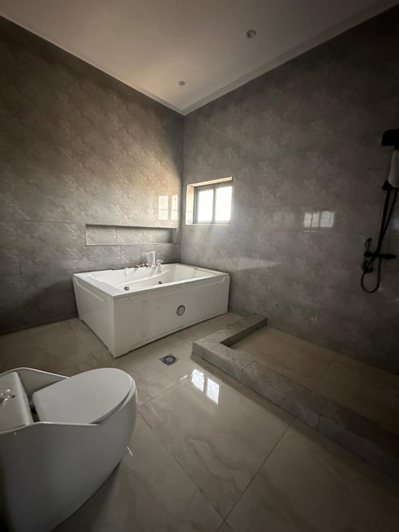 APPARTEMENT A LOUER A COTONOU FIDJROSSE