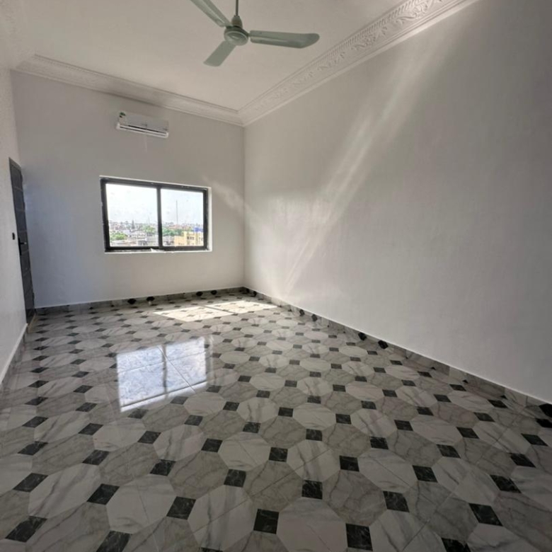 APPARTEMENT A LOUER A COTONOU FIDJROSSE