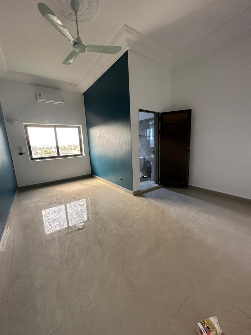 APPARTEMENT A LOUER A COTONOU FIDJROSSE