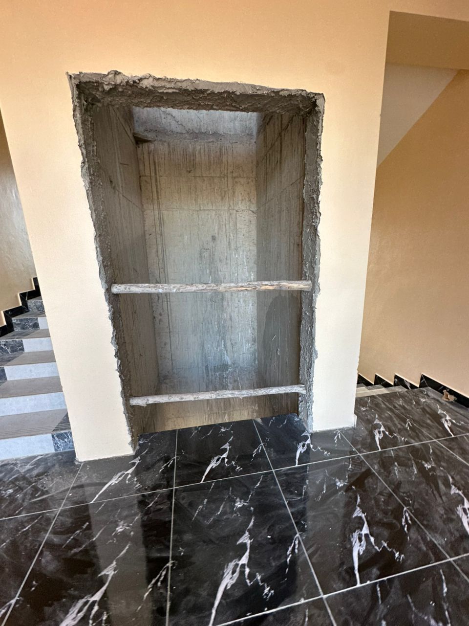 APPARTEMENT A LOUER A COTONOU FIDJROSSE