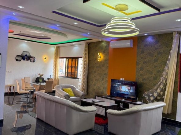Appartement meublé à louer à Cotonou Fidjrossè Akogbato
