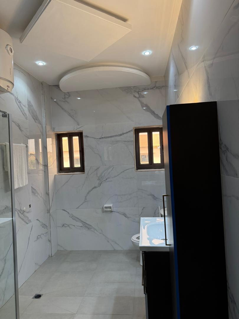 Appartement meublé à louer à Cotonou Fidjrossè Akogbato