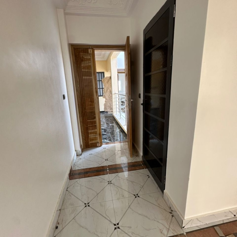 APPARTEMENT A LOUER A COTONOU FIDJROSSE