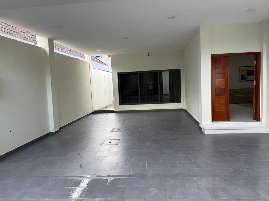 Villa meublée à louer à Abomey-Calavi Arconville