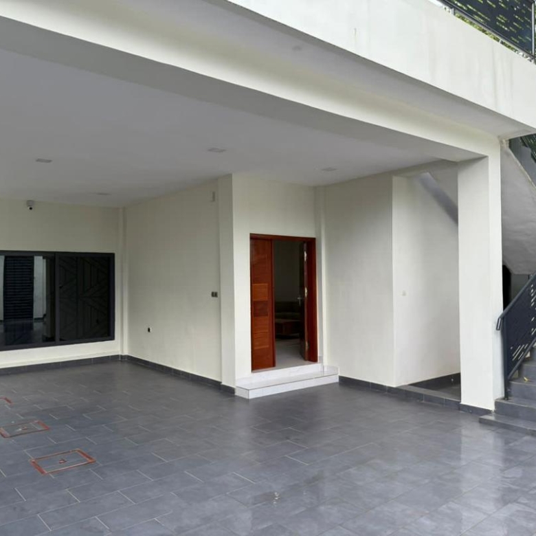 Villa meublée à louer à Abomey-Calavi Arconville