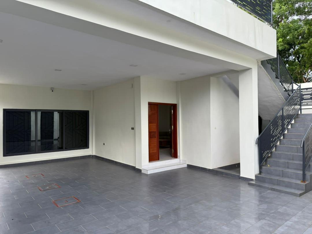 Villa meublée à louer à Abomey-Calavi Arconville