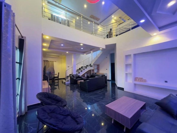 Villa meublée à louer à Cotonou Fidjrossè