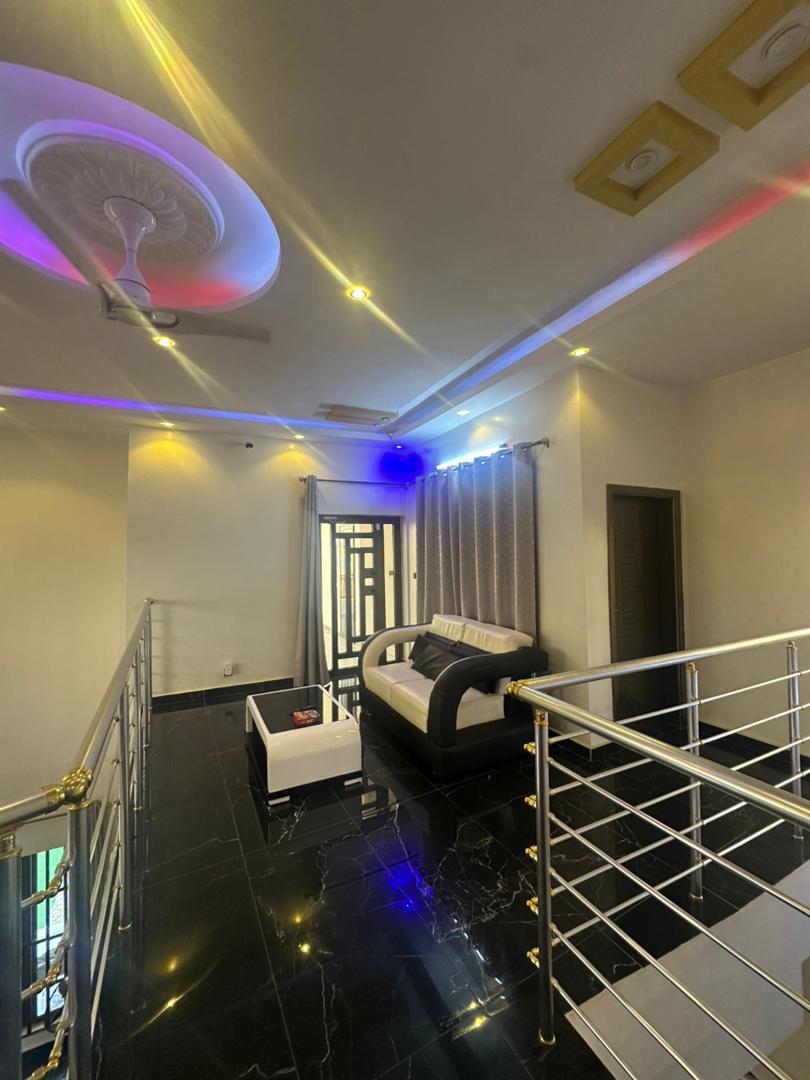 Villa meublée à louer à Cotonou Fidjrossè