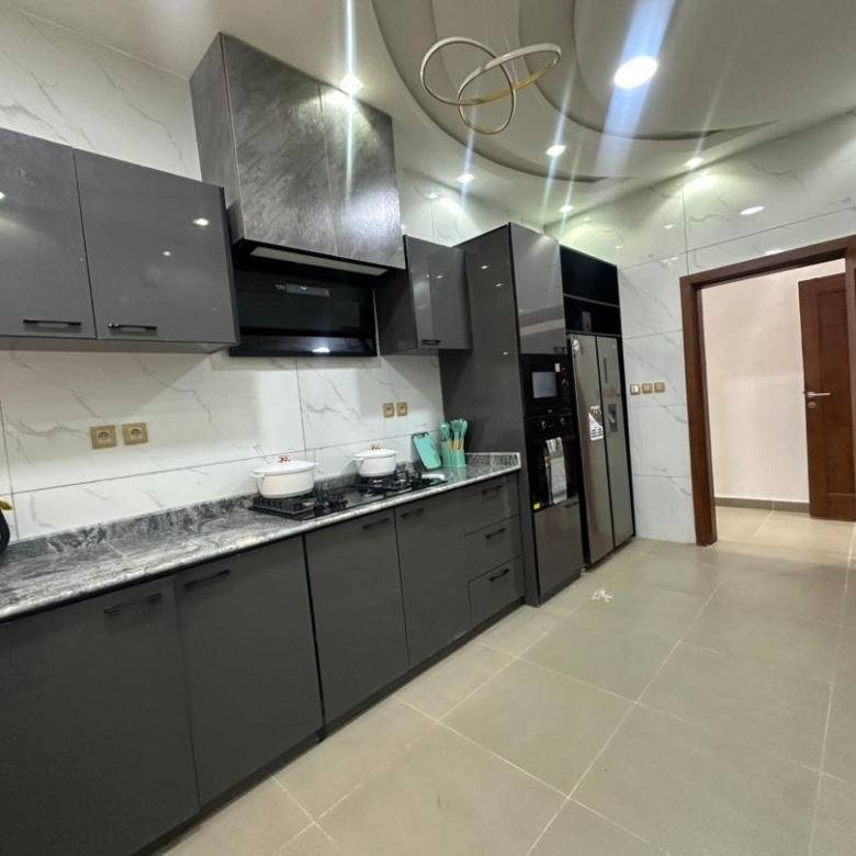 Appartement meublé à louer à Cotonou Fidjrossè