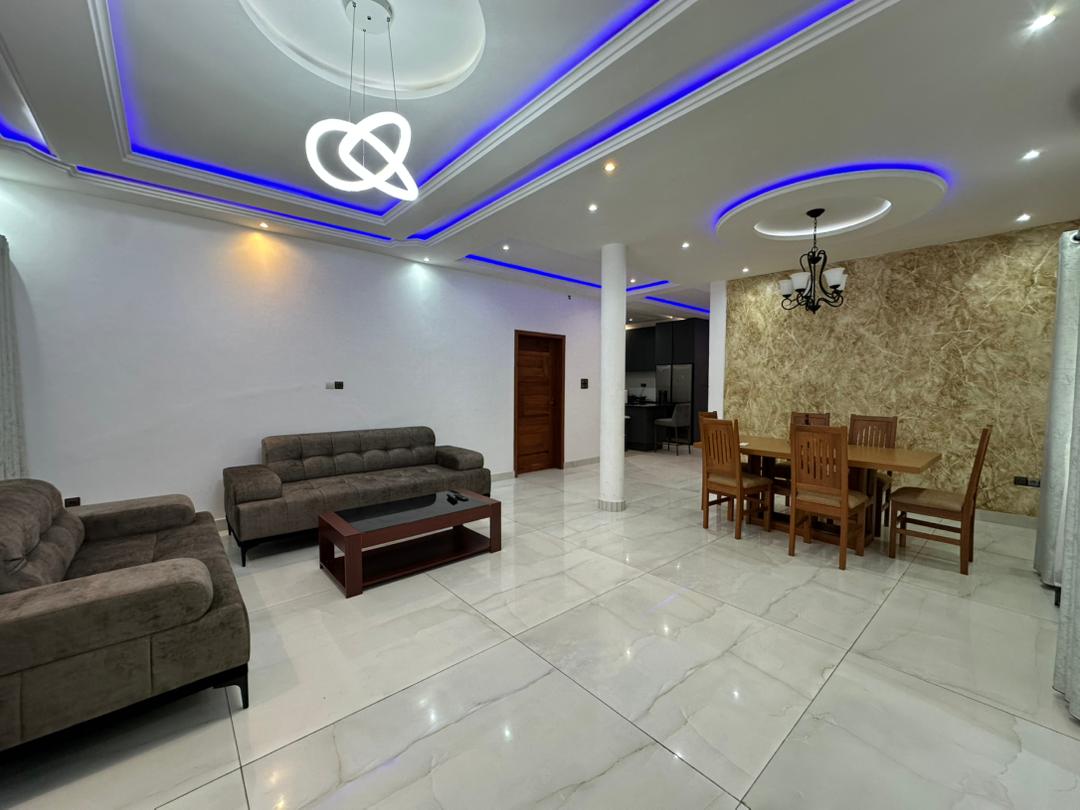 Appartement meublé à louer à Cotonou Fidjrossè