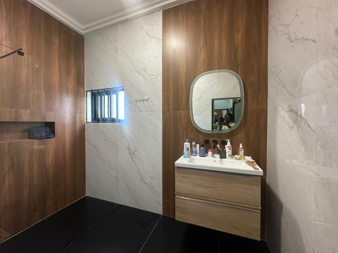 Villa meublée avec piscine à Cococodji