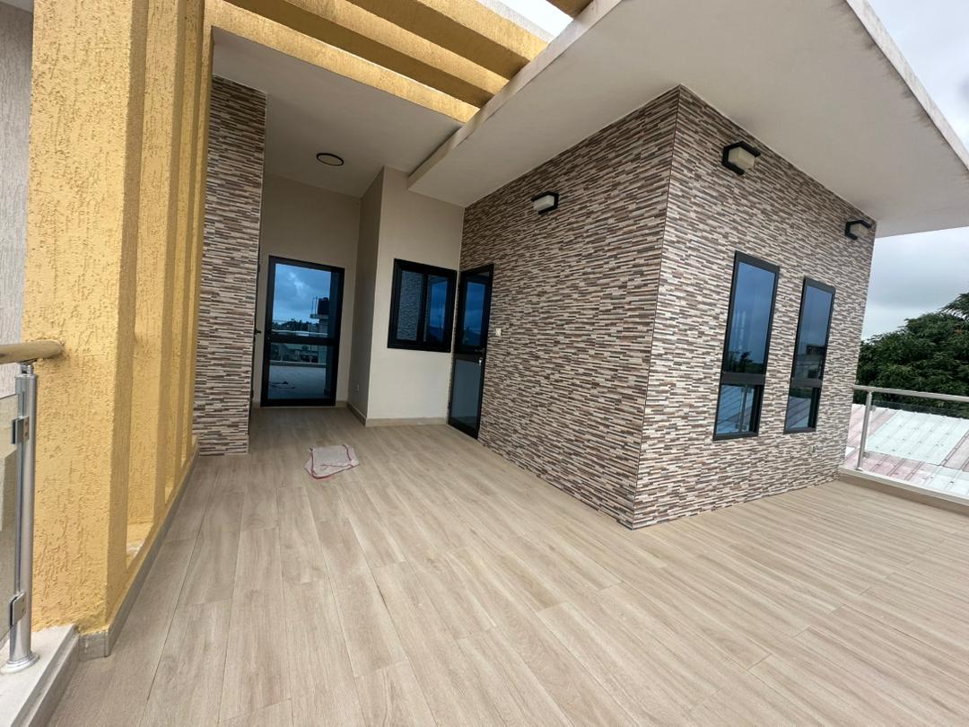 Villa meublée avec piscine à Cococodji