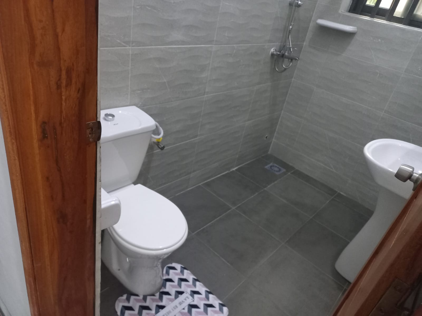 Appartement meublé à louer à Cotonou Fidjrossè