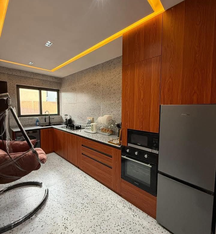 Appartement-meuble-a-louer-a-Cotonou-Fidjrossè