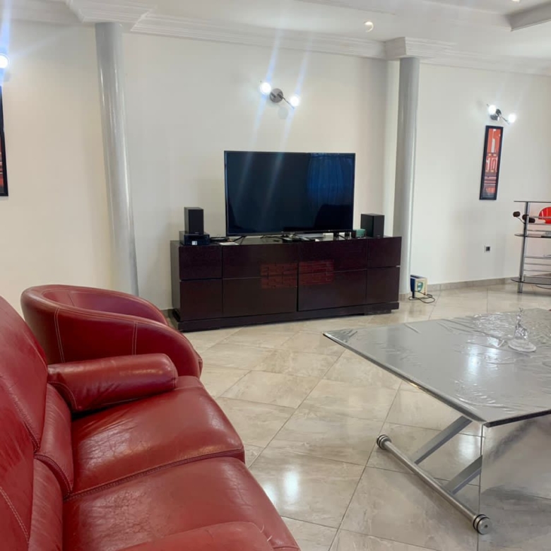Appartement meublé à louer à Cotonou Fidjrossè Akogbato