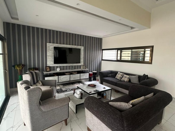 Appartement meublé à louer à Cotonou Fidjrossè Togbin