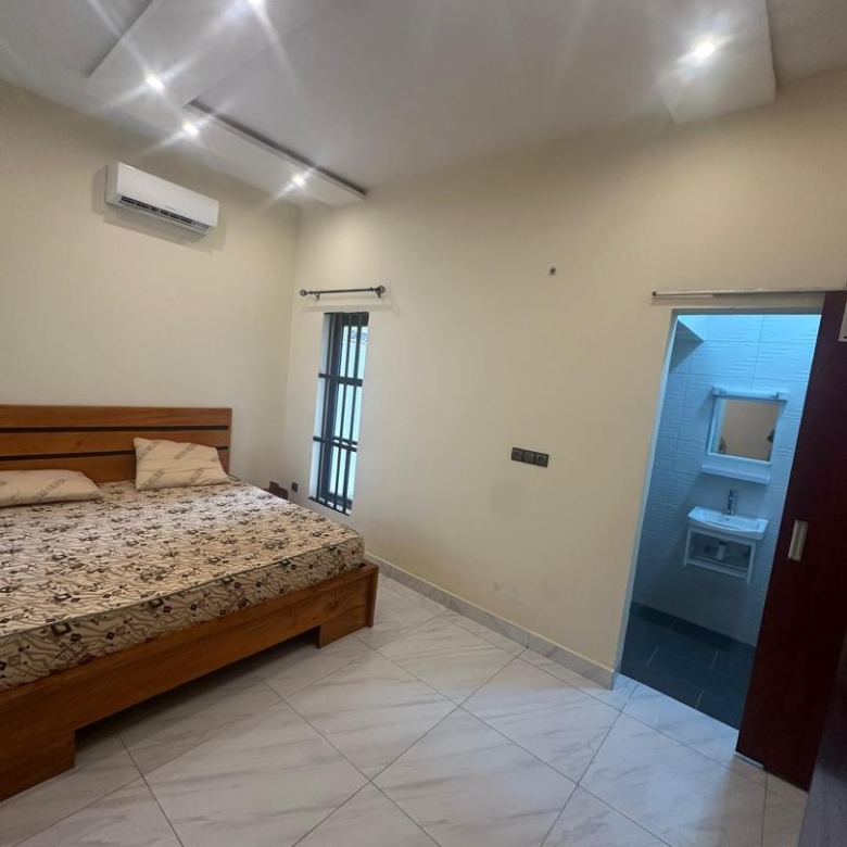 Appartement meublé à louer à Fidjrossè Togbin plage