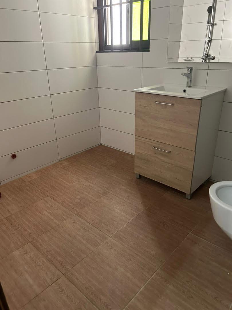 Appartement meublé de haut standing à louer à Cotonou Fidjrosè plage