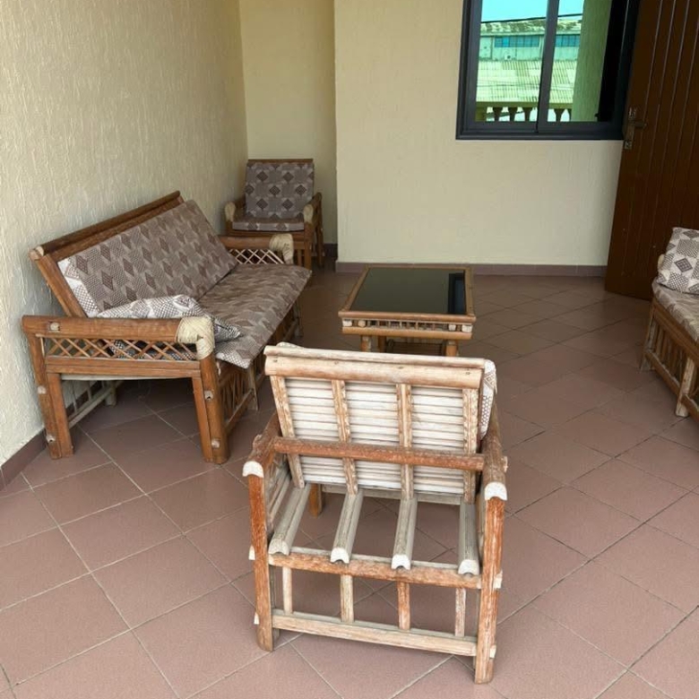 Appartement meublé de haut standing à louer à Cotonou Fidjrosè plage