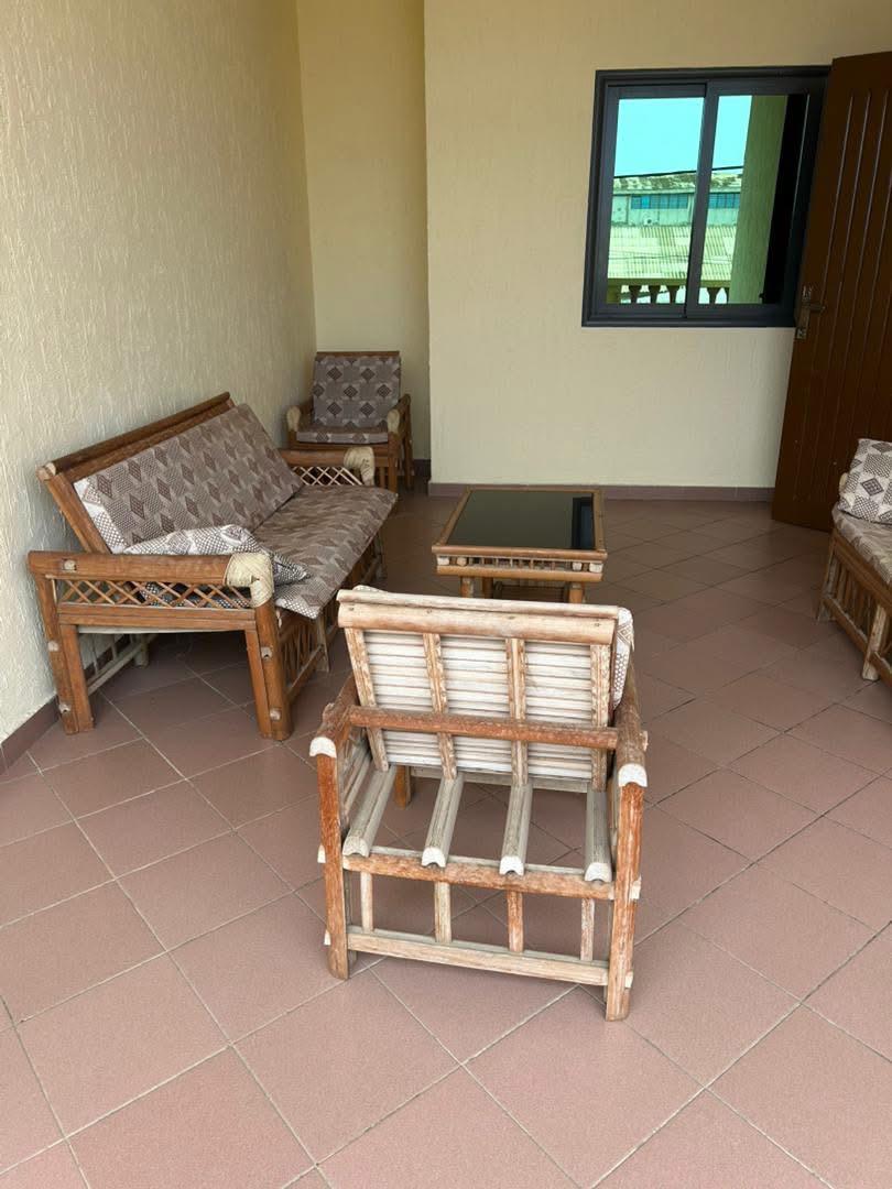 Appartement meublé de haut standing à louer à Cotonou Fidjrosè plage