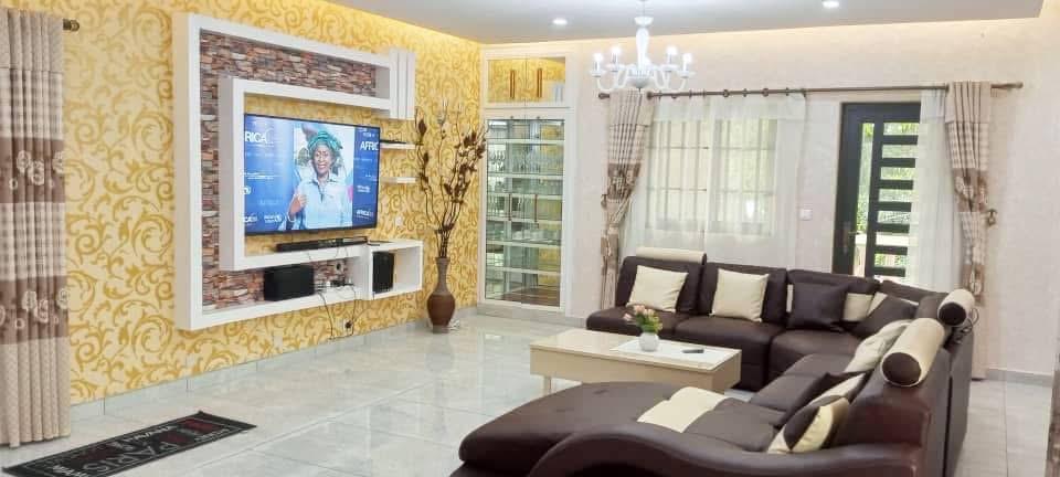 Appartement meublé de haut standing à louer à Cotonou Fidjrosè plage