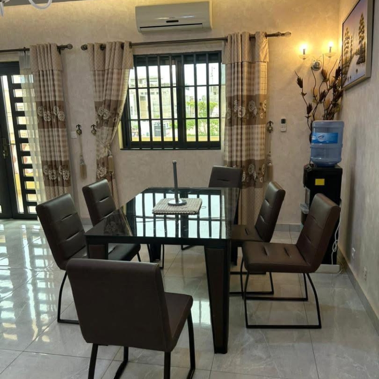 Appartement meublé de haut standing à louer à Cotonou Fidjrosè plage