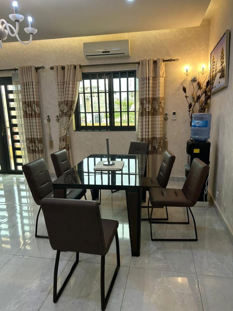 Appartement meublé de haut standing à louer à Cotonou Fidjrosè plage