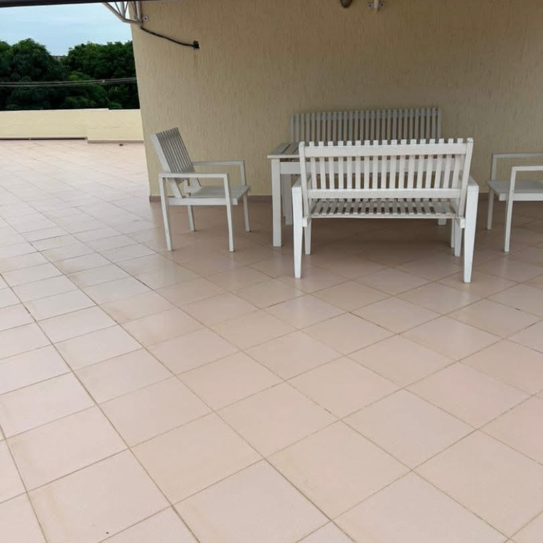 Appartement meublé de haut standing à louer à Cotonou Fidjrosè plage