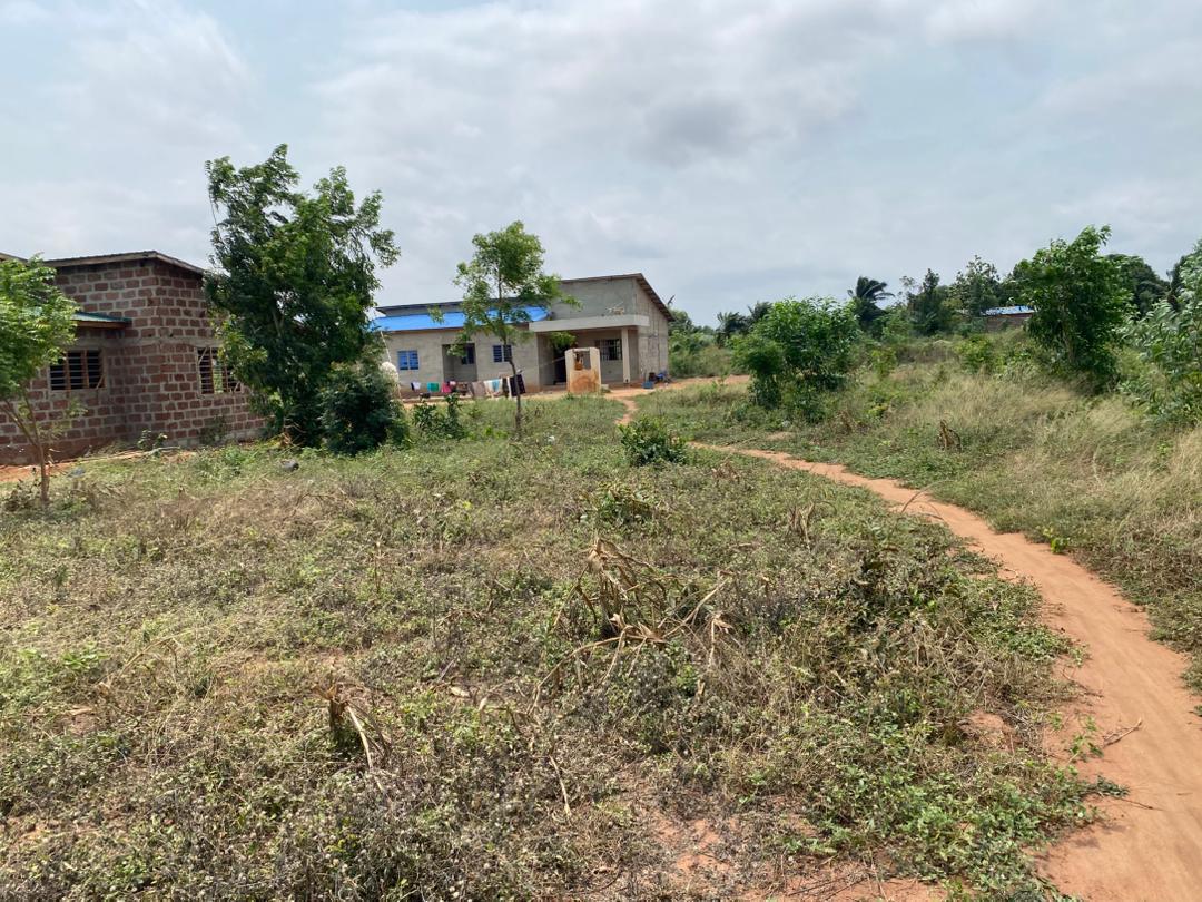 Domaine à vendre à Abomey calavi Ouedo