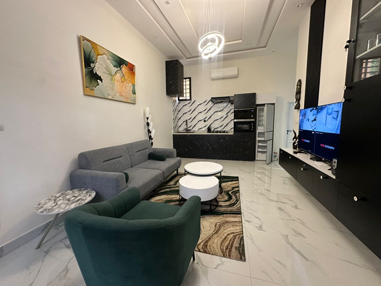 Entrée personnelle meublée à louer à Fidjrossè plage